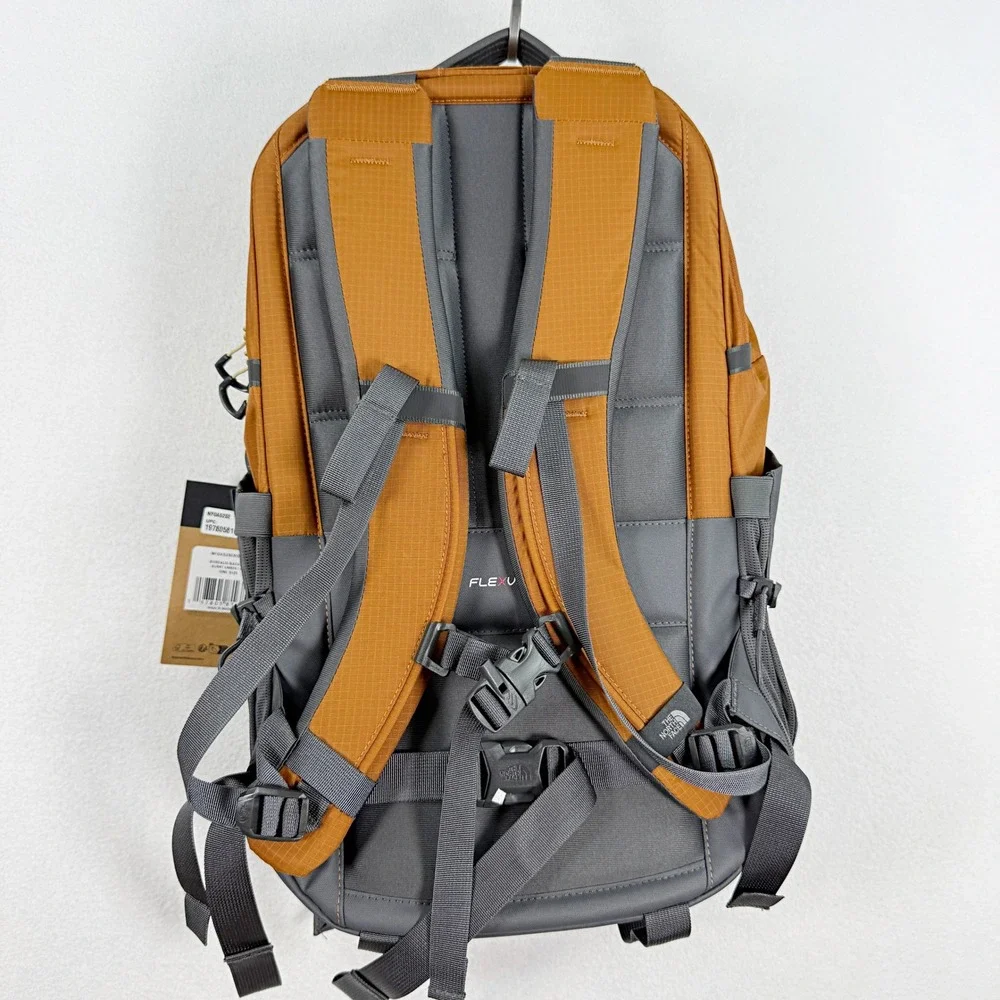 The North Face Borealis Backpack / Burnt Umber 28L - NEW